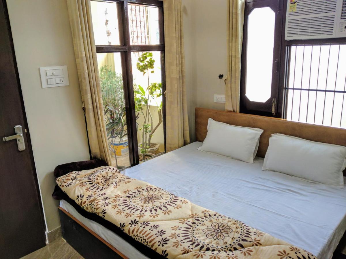 Mye Homestay 1 Near Golden Temple Amritsar Bagian luar foto